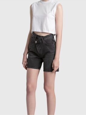 Agolde Criss Cross Short in Hitchhike 29